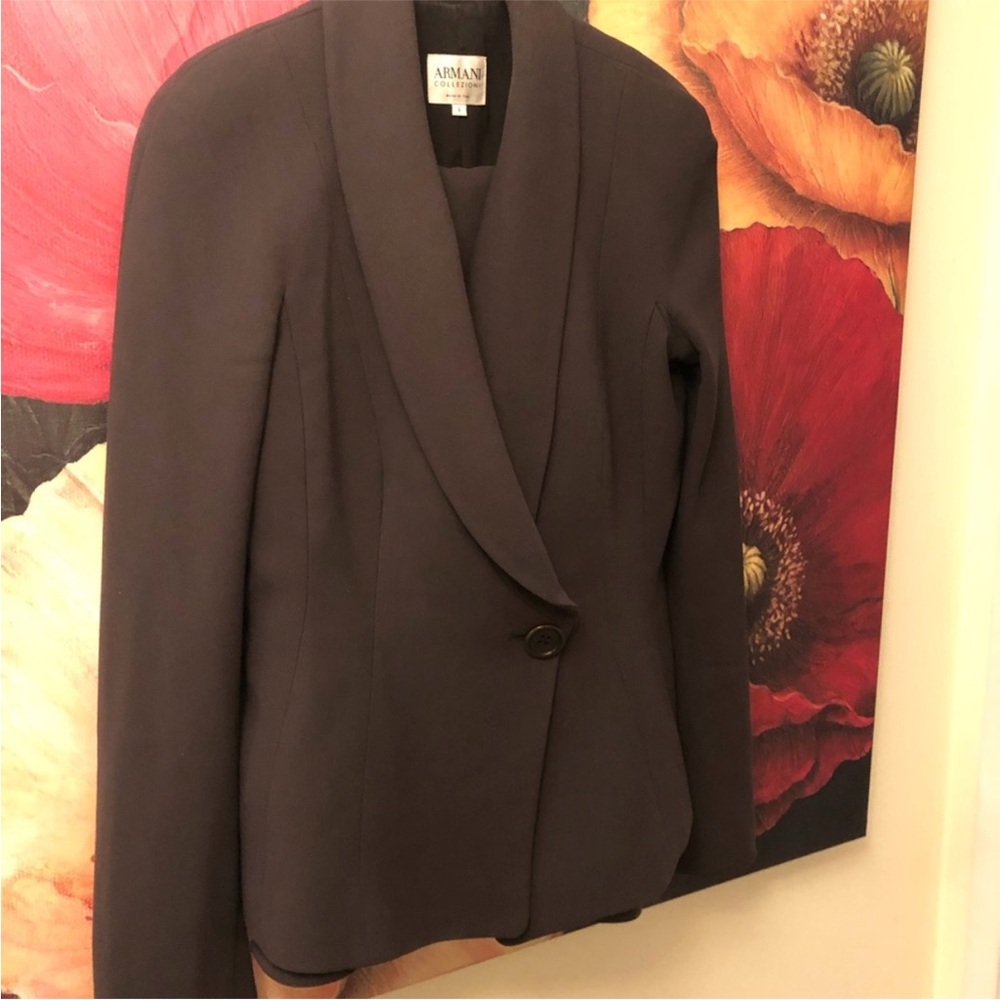 Armani Woman’s suit set